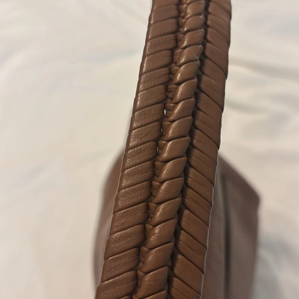 MICHAEL Michael Kors pebbled Leather Large Hobo Shoulder Bag brown gold accents - Picture 9 of 14